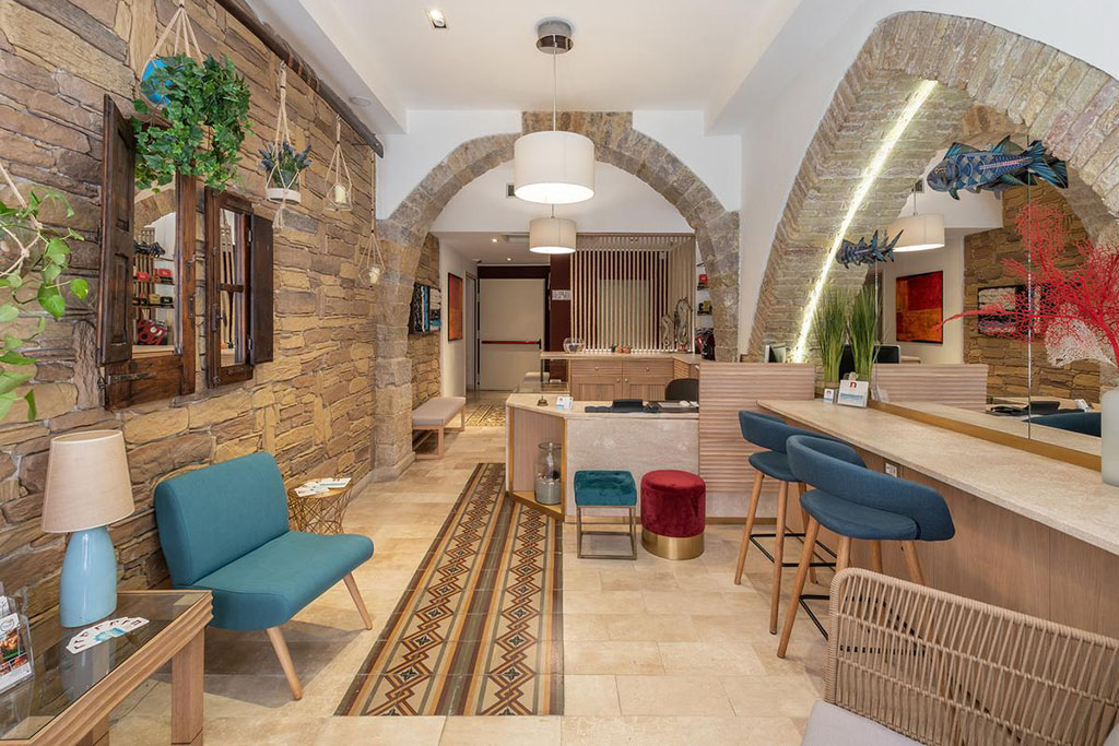 Nichotel