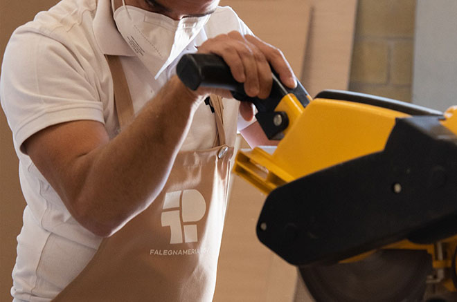 Dettaglio di lavorazione Falegnameria Pisu